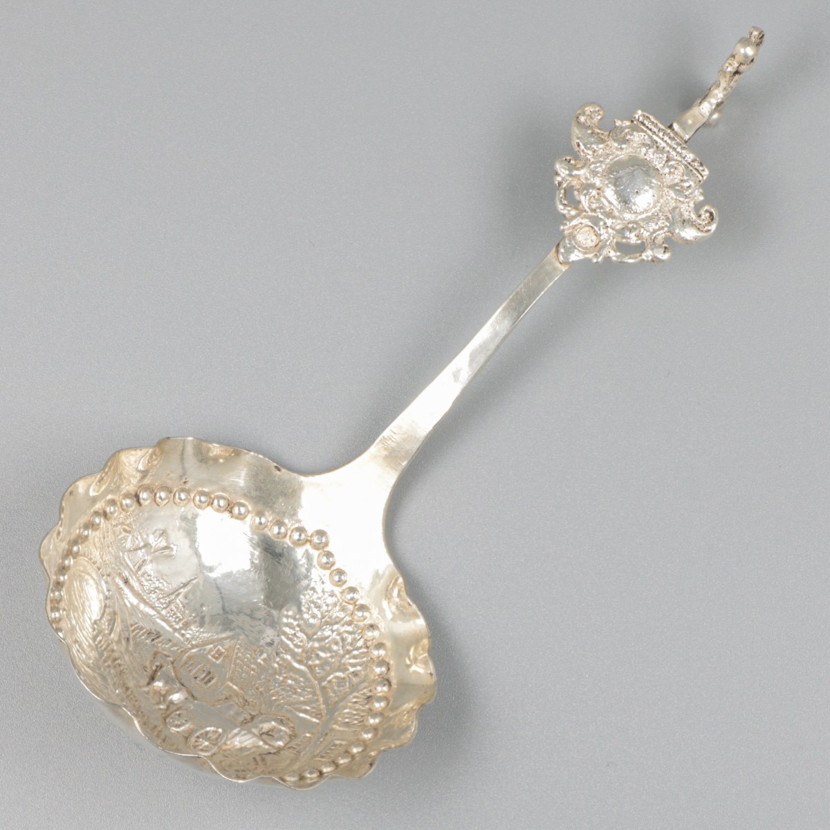 Roomlepel zilver.