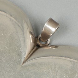 Hartvormige hanger zilver.