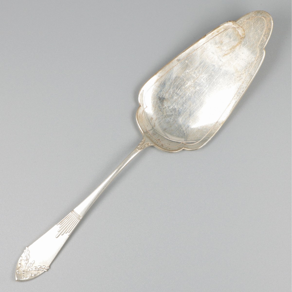 Taartschep zilver.