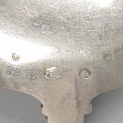 Taartschep zilver.