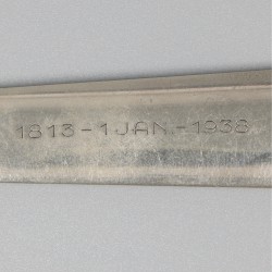 Briefopener zilver.