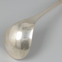 Sauslepel zilver.