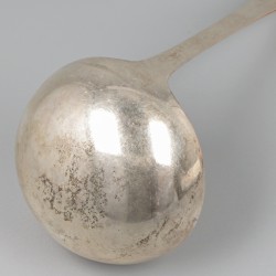 Soeplouche zilver.
