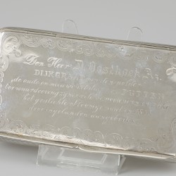 Tabaksdoos zilver.