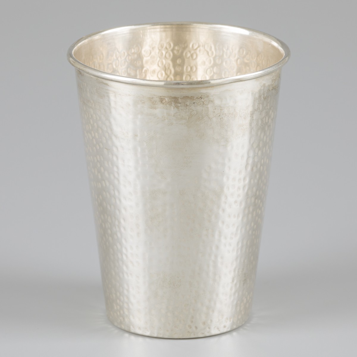 Drinkbeker zilver.