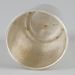 Drinkbeker zilver.