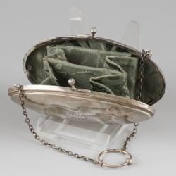 Baltasje zilver.