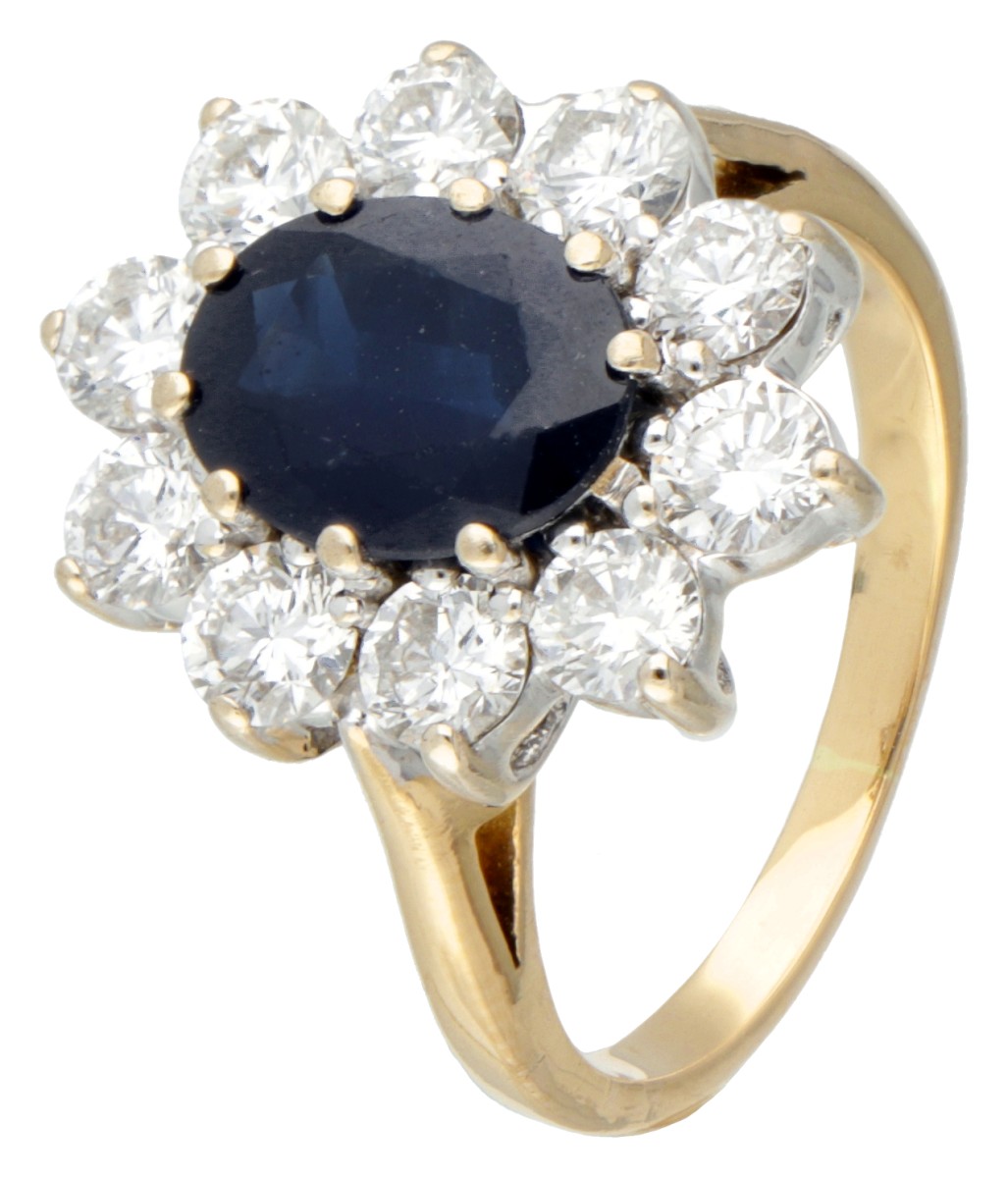 18 kt. Geelgouden rozet ring bezet met ca. 0.90 ct. diamant en ca. 1.31 ct. natuurlijke saffier.