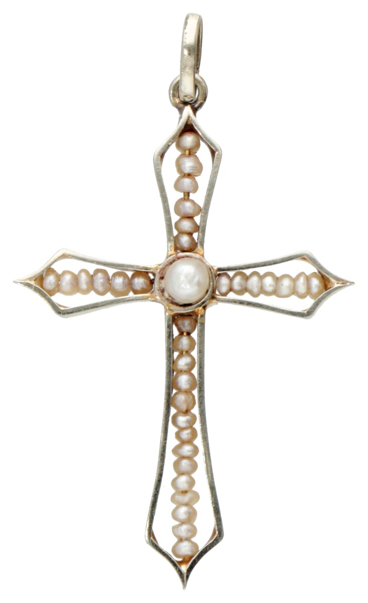 14 kt. Bicolor gouden kruisvormige hanger bezet met zaadparels.