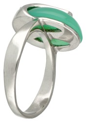 14 kt. Witgouden ring bezet met ca. 0.16 ct. diamant en ca. 4.46 ct. chrysopraas.