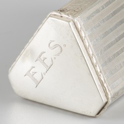Doosje zilver.