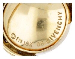 Givenchy for Franklin Mint 18 kt. geelgouden vintage broche bezet met ca. 0.10 ct. diamant, robijn en mabe parel.