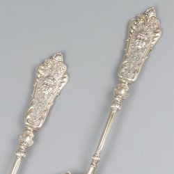 2-delige set compote-lepels zilver.