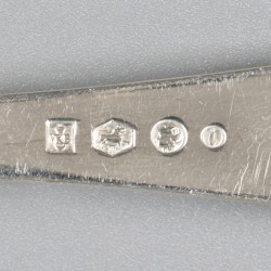 Vlalepel zilver.
