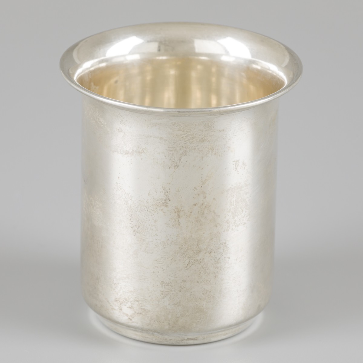 Drinkbeker zilver.