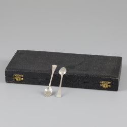 12-delige set koffielepels zilver.