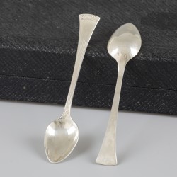 12-delige set koffielepels zilver.