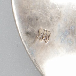 Slacouvert zilver.