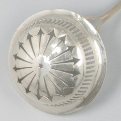 Strooilepel zilver.