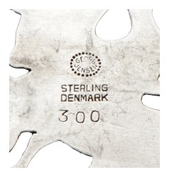 Sterling zilveren vintage no.300 'Flying Duck' broche door Hugo Liisberg voor Georg Jensen.