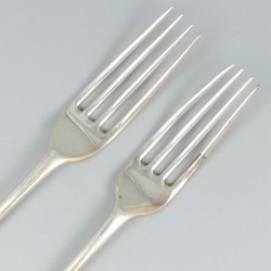 2-delige set dinervorken (Haarlem, Jacobus van der Hoeff 1786-1807) zilver.