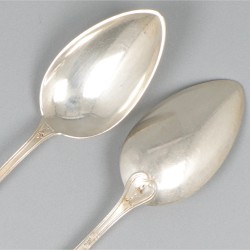 6-delige set dessertlepels zilver.