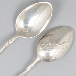 12-delige set theelepels zilver.