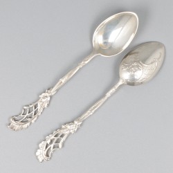 12-delige set theelepels zilver.