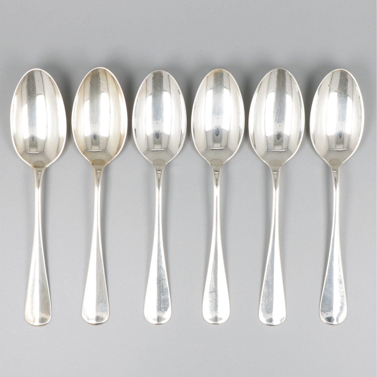 6-delige set lepels zilver.
