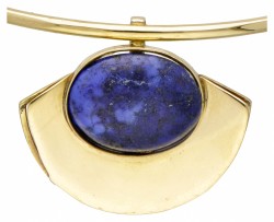 BWG 10 kt. geelgouden armband bezet met ca. 8.06 ct. lapis lazuli.