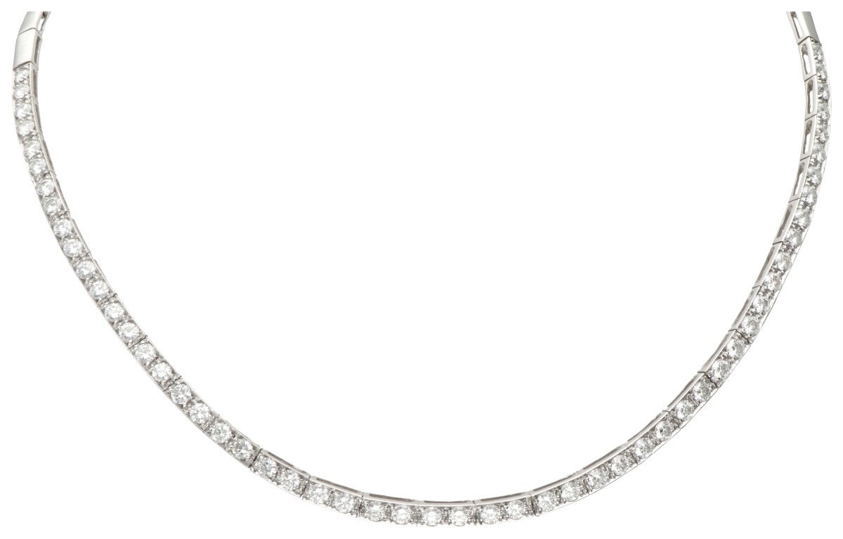 18 kt. Witgouden collier bezet met ca. 2.70 ct. diamant.
