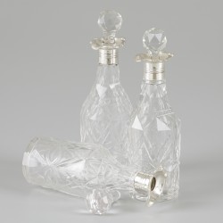Cruet stand (Verenigd Koninkrijk Londen 1849 Charles Thomas & George Fox) zilver.