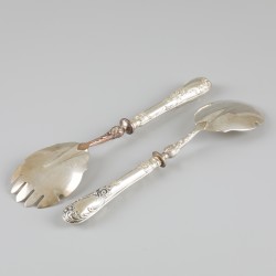 Slacouvert zilver.