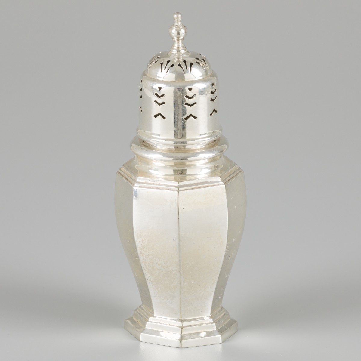 Strooibus zilver.