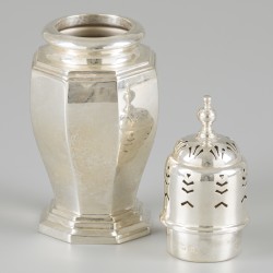 Strooibus zilver.