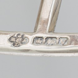 Toastrekje zilver.