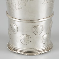 17e-eeuwse berkemeier drinkbeker (Antwerpen, België 1625-1628) zilver.