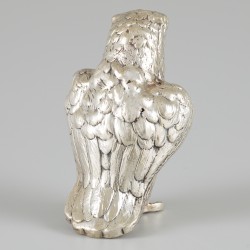 Miniatuur uil zilver.
