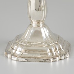 Kandelaber zilver.