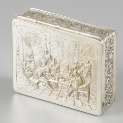 Tabaksdoos zilver.