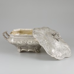 Terrine / dekschaal zilver.