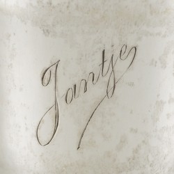 Geboortebeker zilver.