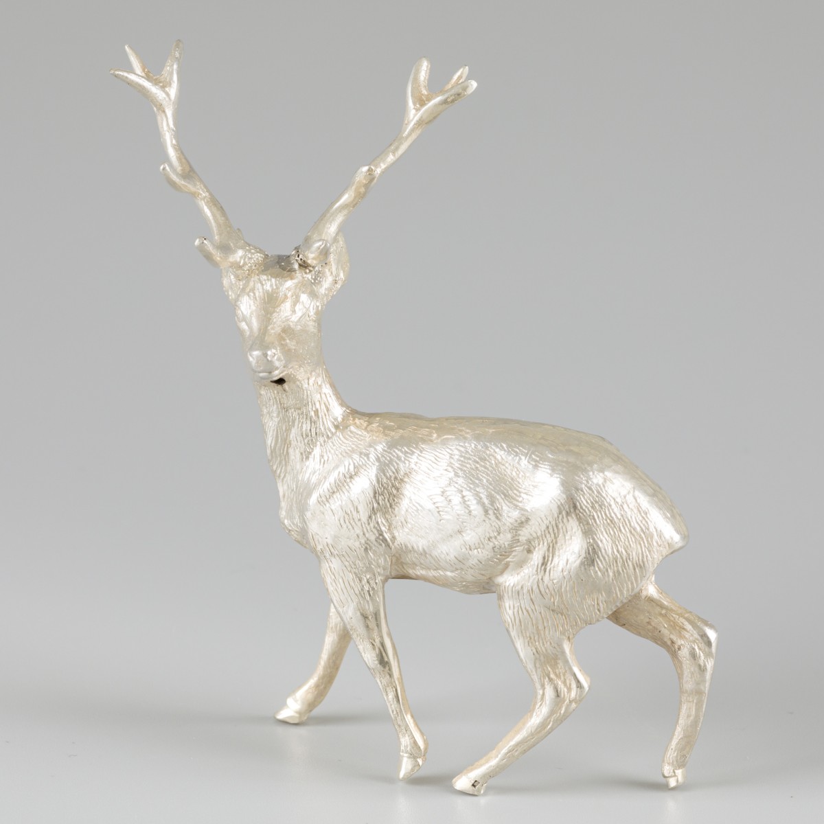 Miniatuur hert / bok zilver.