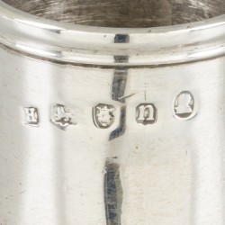Strooibus (Londen 1788) zilver.