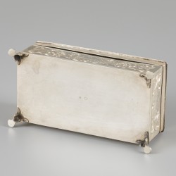 Tabaksdoos zilver.