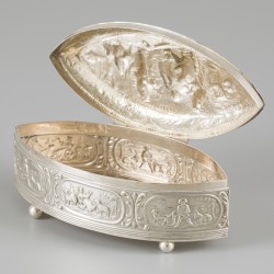 Tabaksdoos zilver.