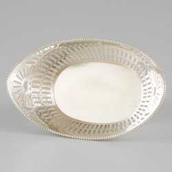 Bonbonmandje zilver.