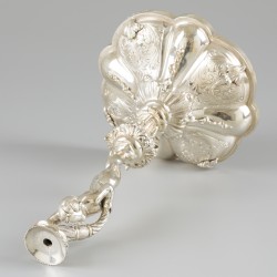 Basement met putto zilver.