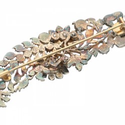 Zilveren antieke open gewerkte broche, met ca. 83 diamanten - 833/1000.