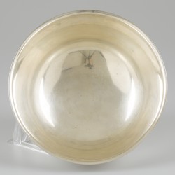 Schaal op voet naar Paul Revere's "Liberty Bowl", zilver.